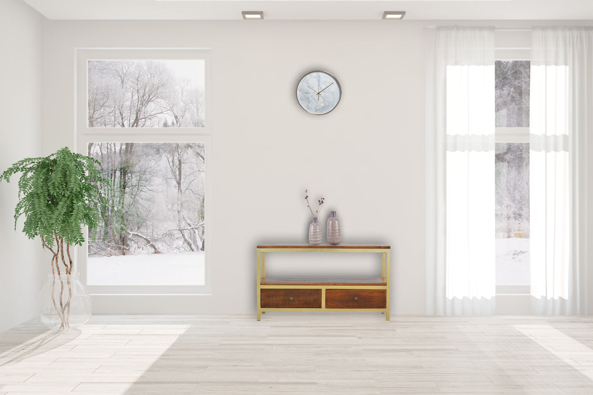 Media Unit With Gold Base