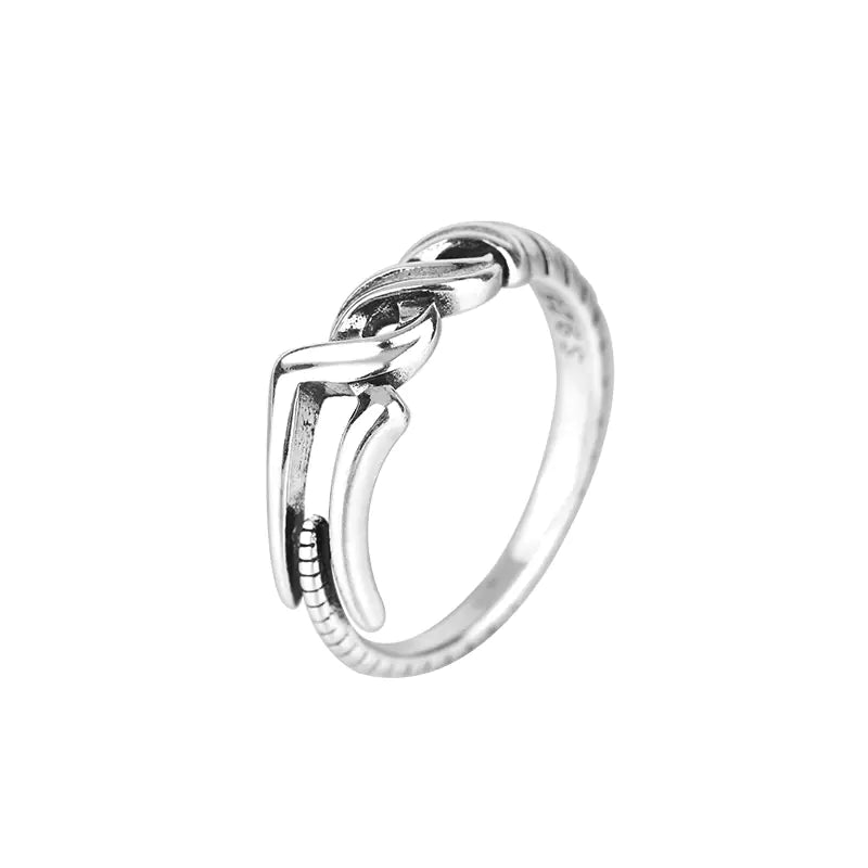 Retro Twisted Wire Ring – Minimalist Adjustable Silver Ring