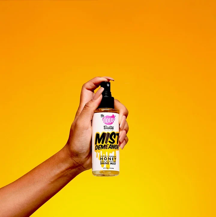 The Doux Mist Demeanor Honey Shine Mist 4oz Humidity Lockdown Spray
