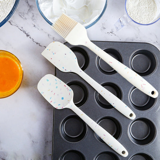 3 in 1 Kitchen Pancake DIY Baking Tools Set Color Grain Barbecue Brush + Butter Spatula + Spatula Set, White