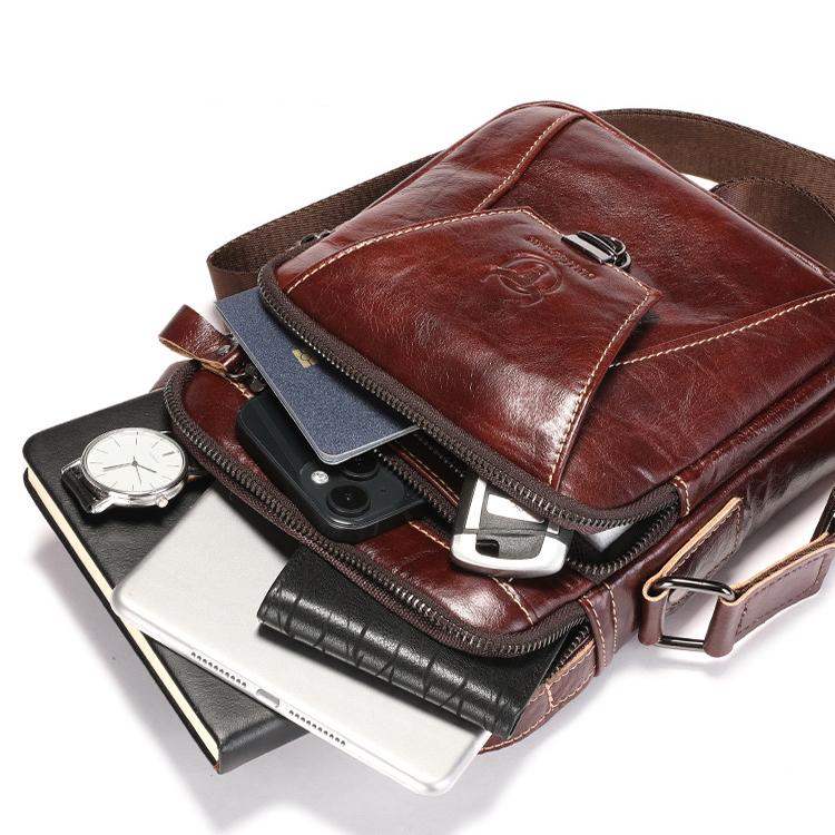 BULL CAPTAIN 041 Large Capacity Top Layer Cowhide Retro Shoulder Messenger Bag(Brown)