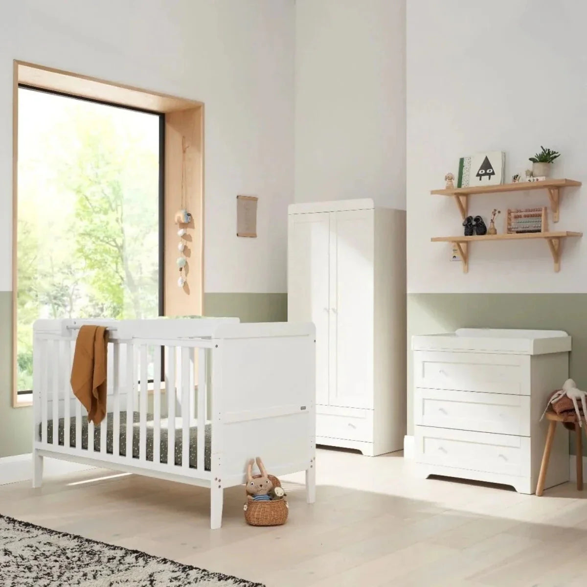 Tutti Bambini Rio Chest Changer - White