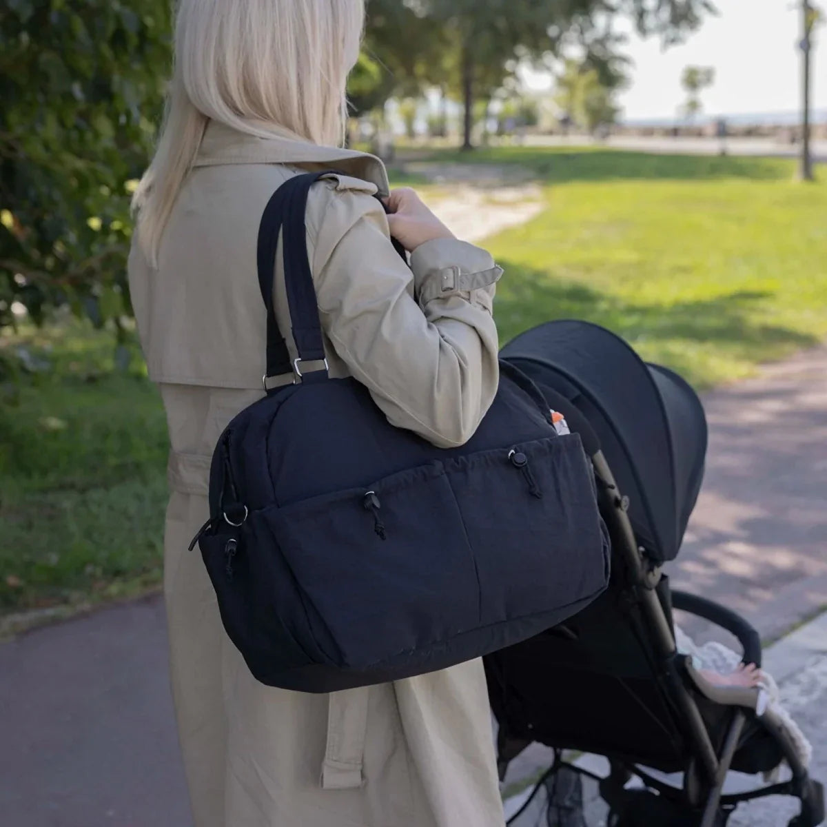 Baby Mom Quilted Women's Shoulder Bag (One Size)