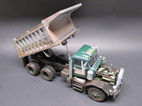 AMT Autocar Dump Truck Model Kit - 1/25 Scale Vintage Vehicle for Builders