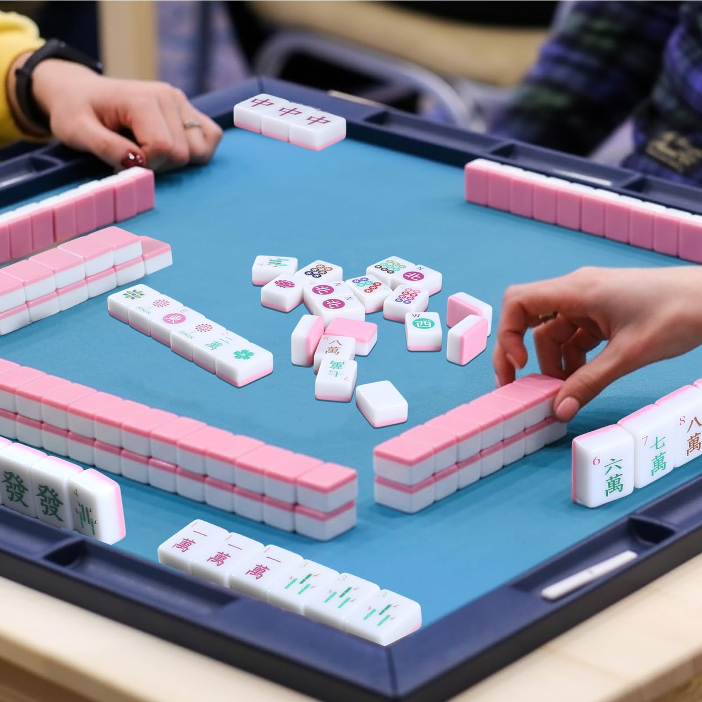 Arrowbash American Mahjong Set - 160 Tiles - 1.2-inch Hand-Carved Pattern