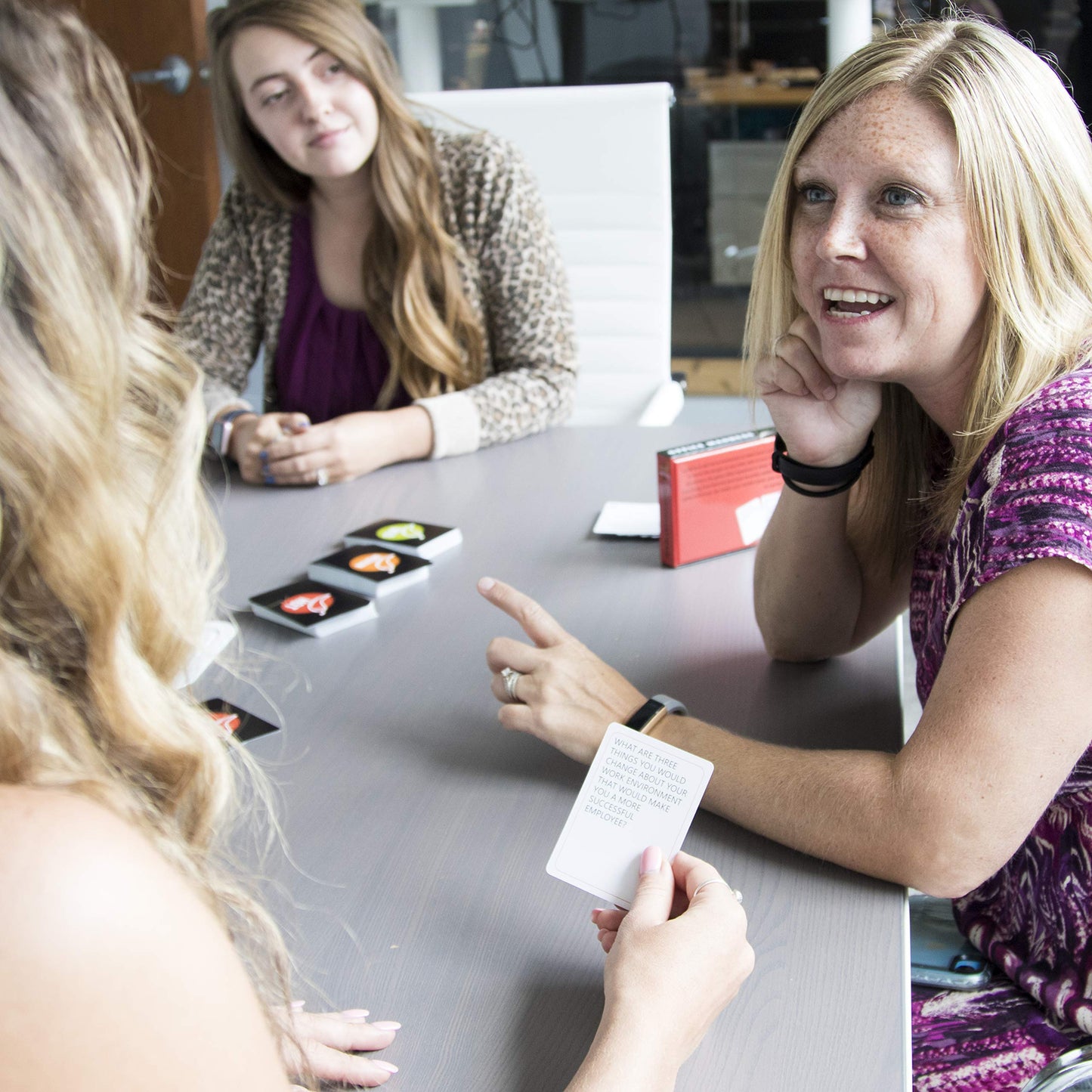 ARTAGIA Office Madness | 150 Icebreakers & 3-in-1 Team Building Card Game for Office & Retreats