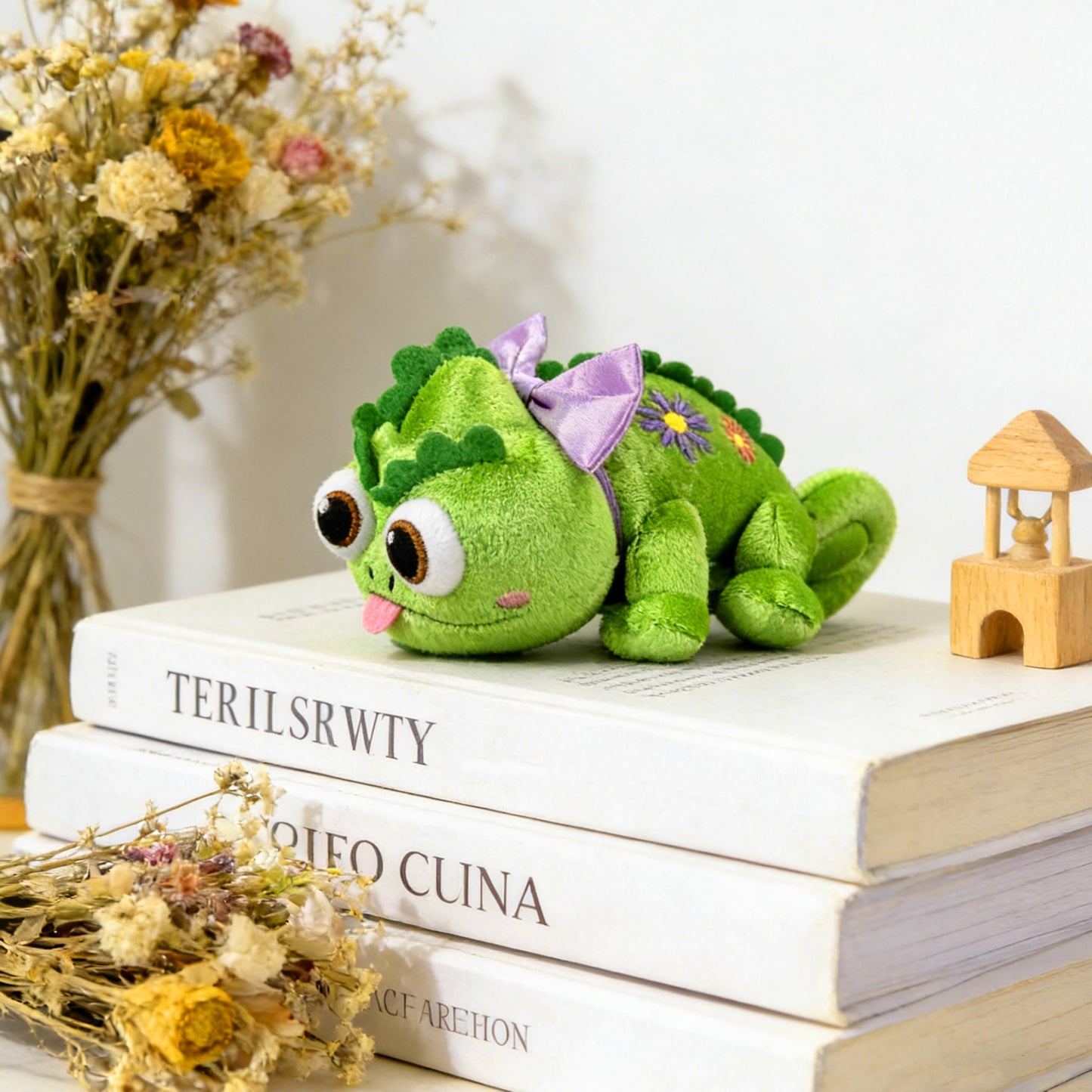 Beeadore Chameleon Shoulder Plush — Cute Lizard Costume Accessory