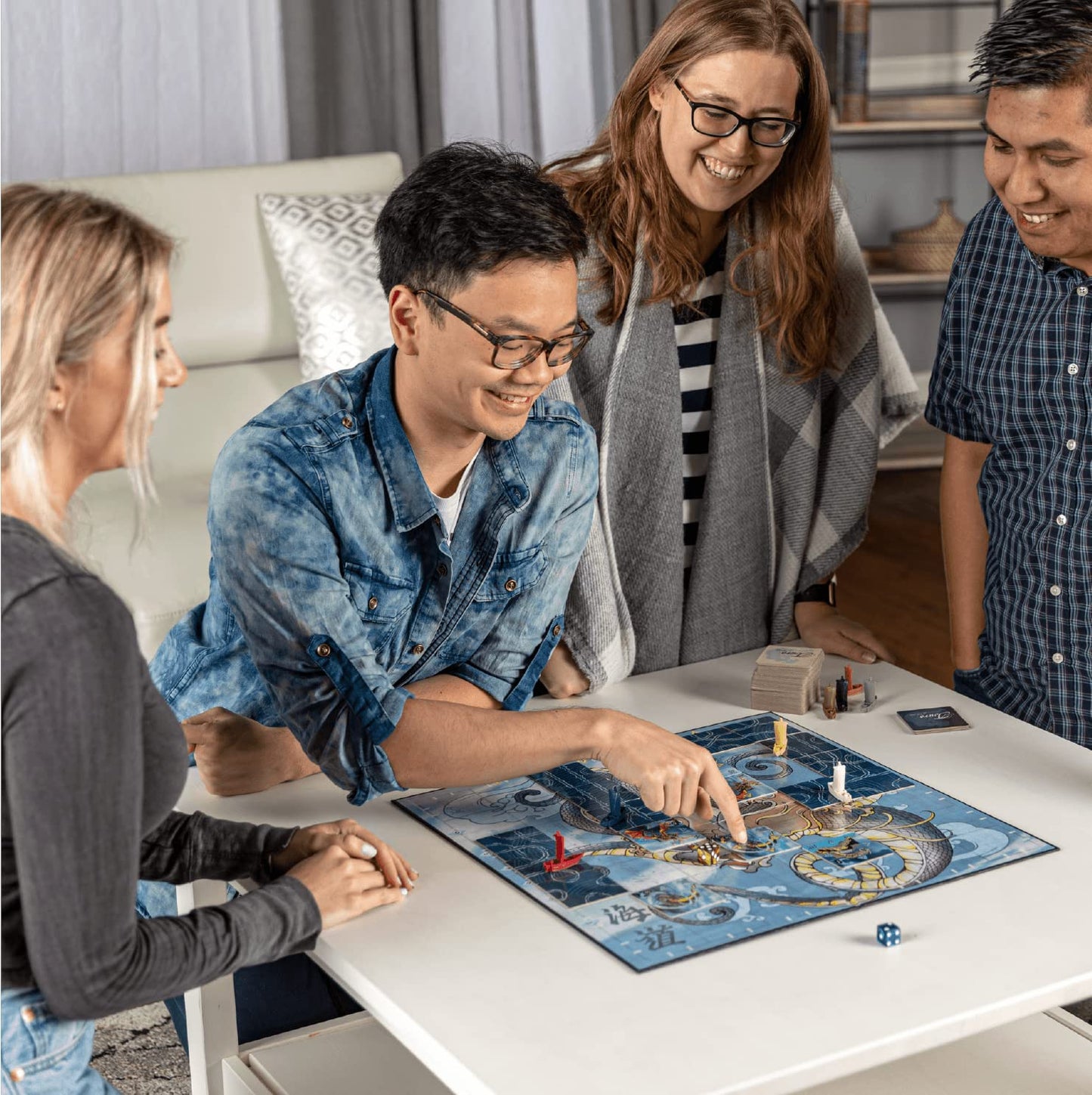 Calliope Tsuro of the Seas – Path-Building Strategy Board Game for 2–8 Players (30–45 Min)