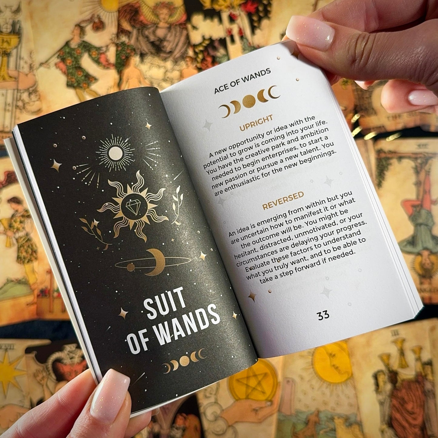 CRAFTERIAN Classic Tarot Set – 78 Gold-Edged Cards with Guidebook