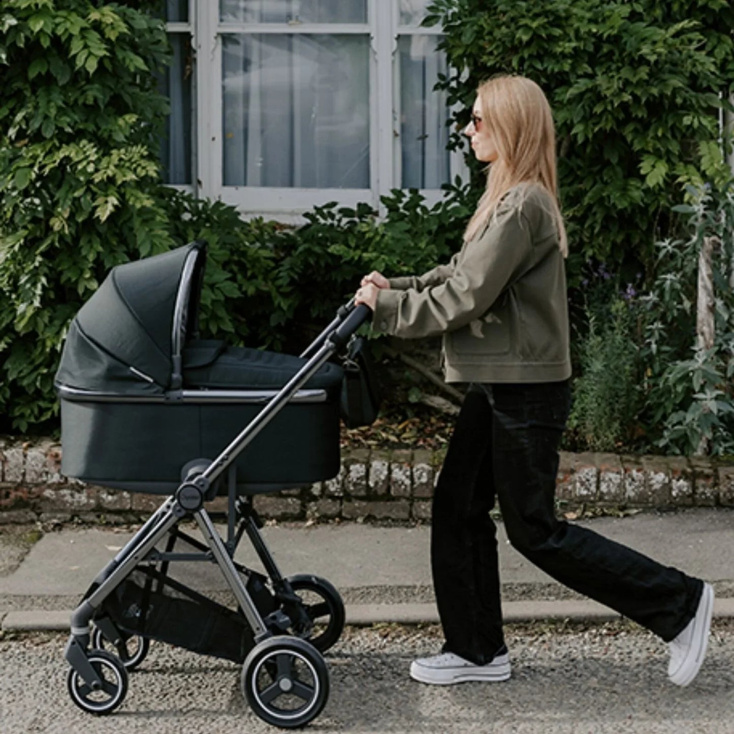 Oyster Carrycot - Carbonite