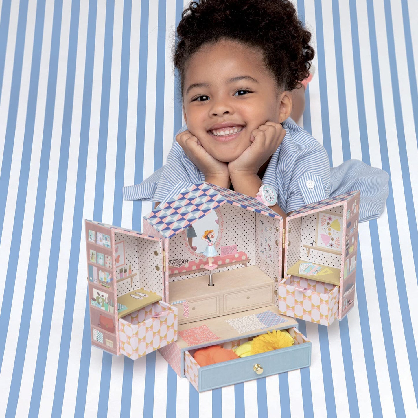 DJECO Musical Jewelry Box for Kids – Unicorn Dream Treasure Box with Shop-Themed Design