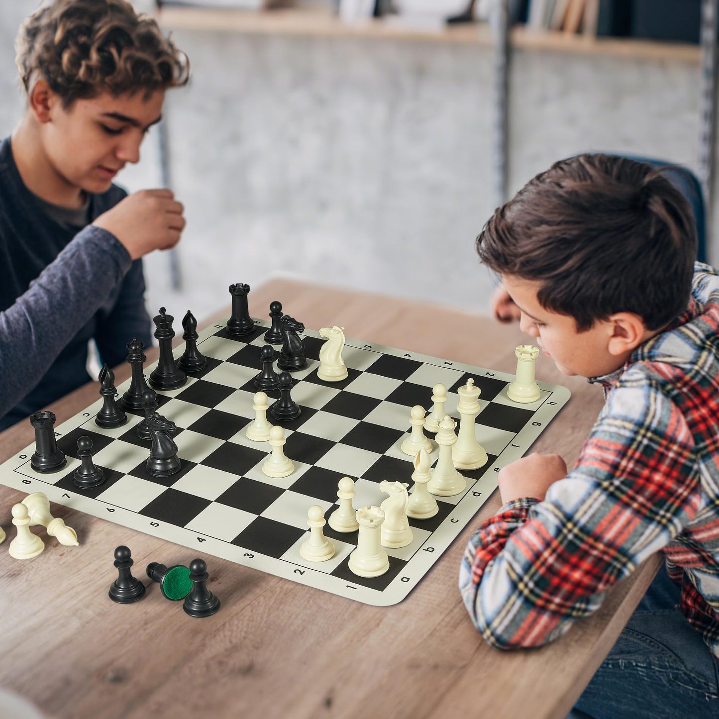 ELONGDI Tournament Chess Set – 20-inch Silicone Board, 4-inch King, 2 Extra Queens, Travel Case