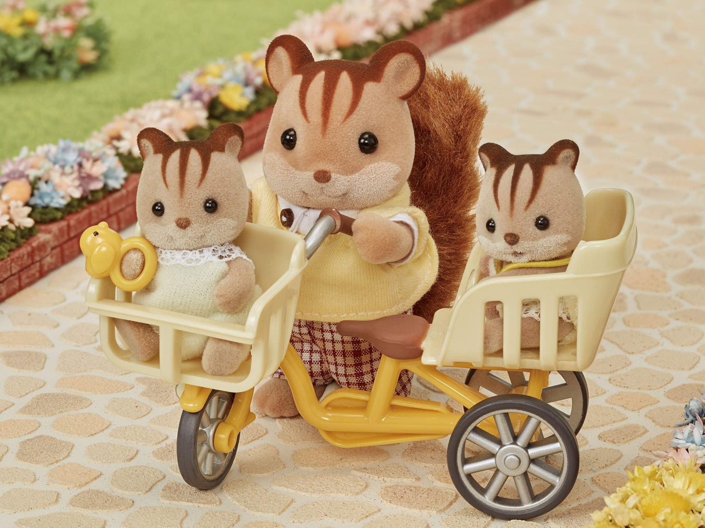 Epoch Sylvanian Families: Three-Person Bicycle Ride Dollhouse Furniture
