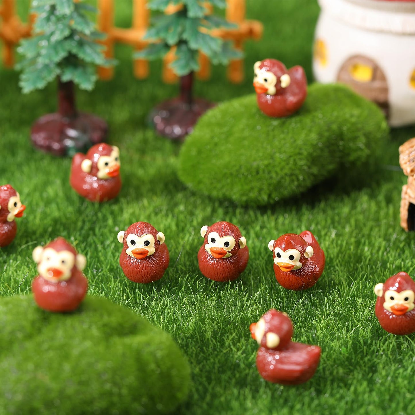 GGSTDDUP 50 Pcs Bigfoot Ducks Toy Figures – Mini Resin Ducks for Collectors, Decor & Party Favors