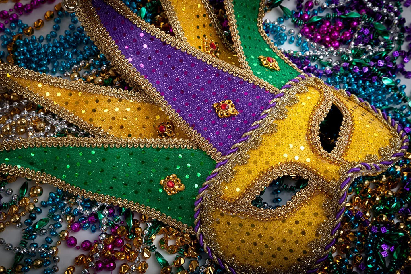 GiftExpress 144-Pack Mardi Gras Beads – 33in Bulk Purple Green Gold