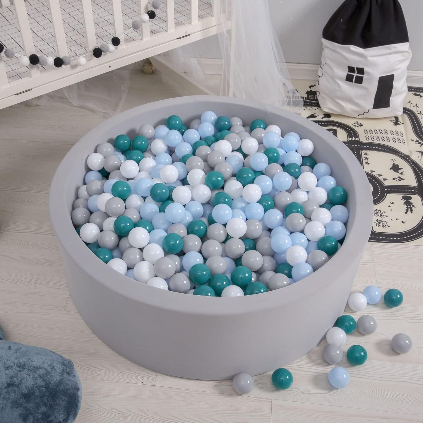 GOGOSO Ball Pits Balls – 2.2-Inch Non-Toxic Multicolor Set (Green/Blue/Gray/White) – 100 Balls