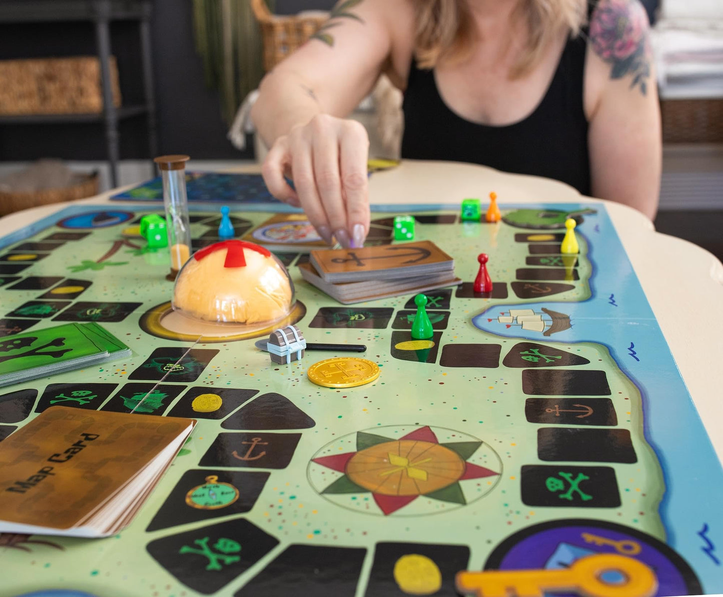 Golden Bell Studios SpongeBob Flying Dutchman's Treasure Hunt Board Game for 2-6 Players
