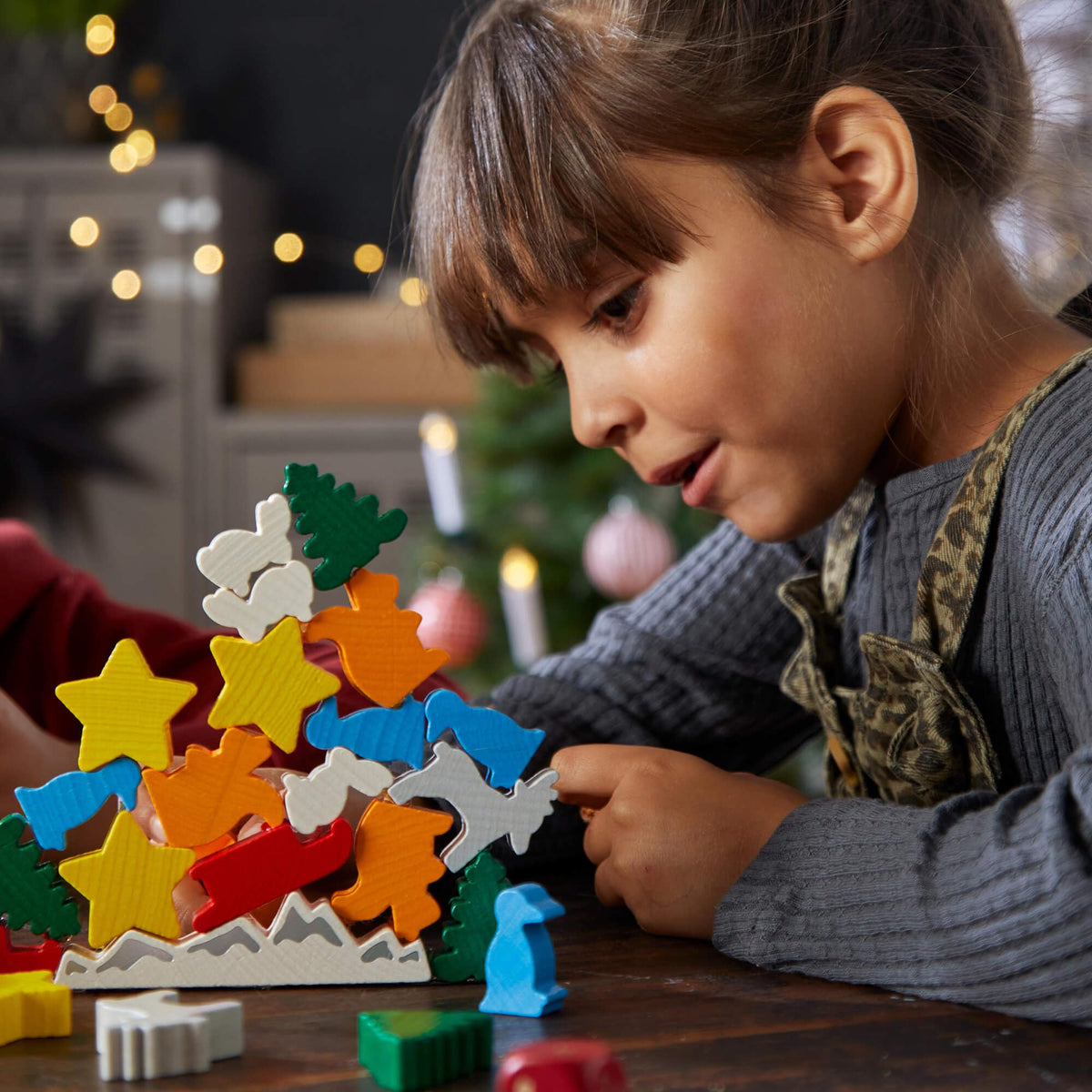 HABA Animal Upon Animal Christmas Edition – Wooden Stacking Game in Collector's Tin