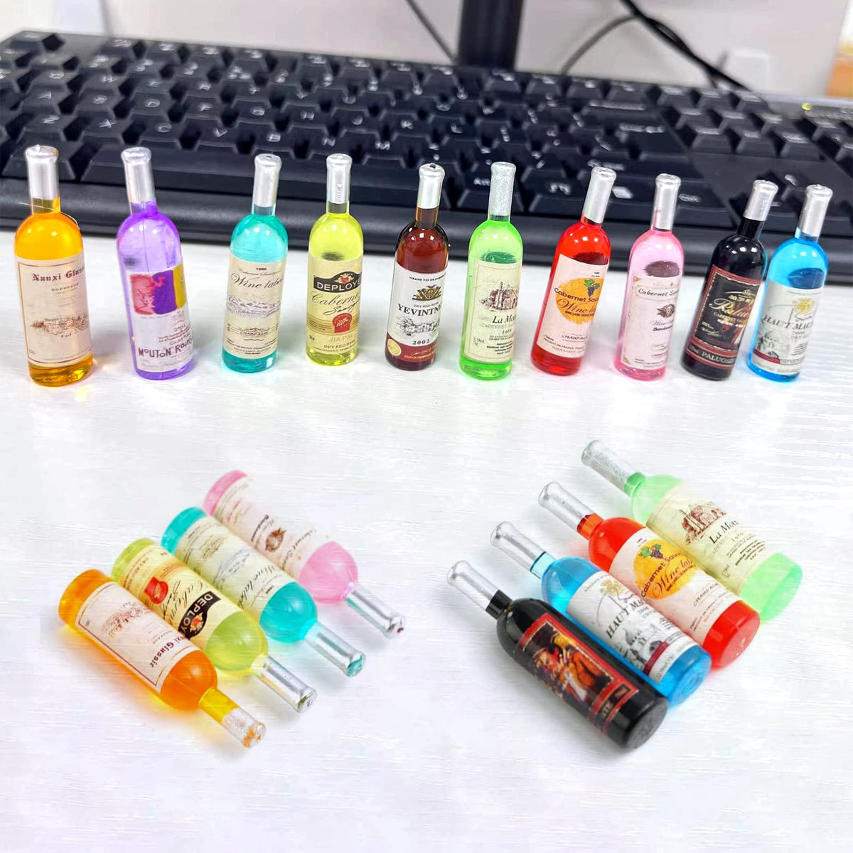 Harewu 10Pcs 1:12 Scale Miniature Wine Bottles Set – Dollhouse Drink Accessories (Non-Repeating)