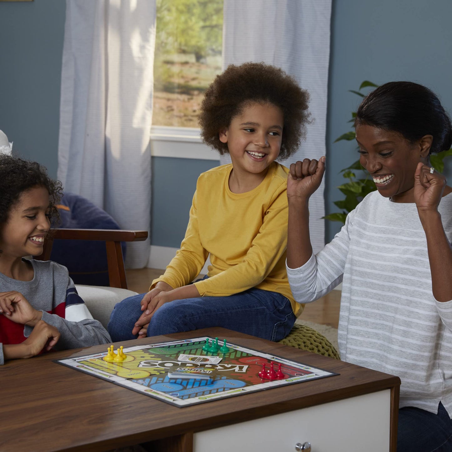 Sorry! Board Game for Kids 6+ | Hasbro Gaming | Classic Family Fun