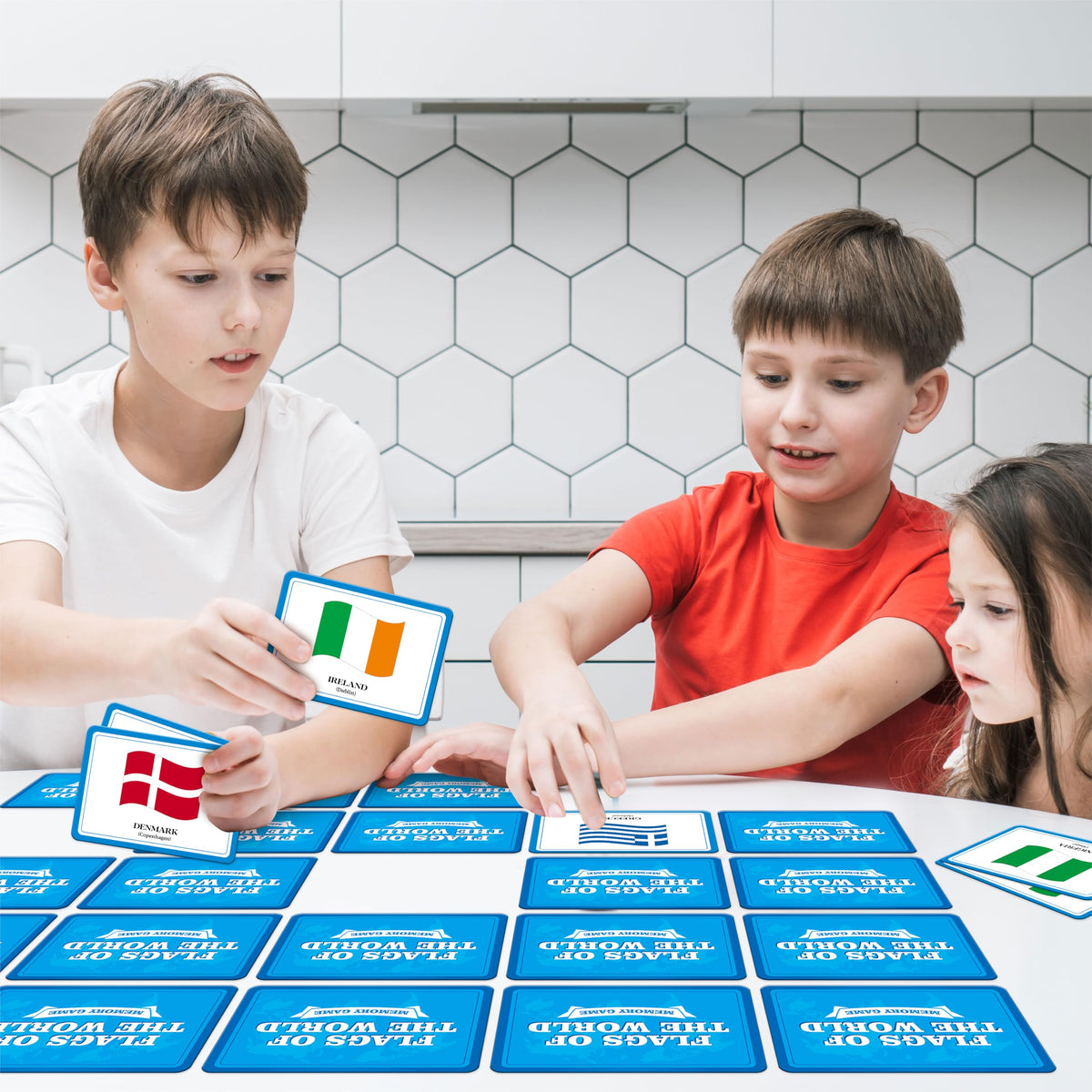 Hebayy 80-Piece Flags of the World Matching Game – Educational Memory & Geography Toy for Kids 3+