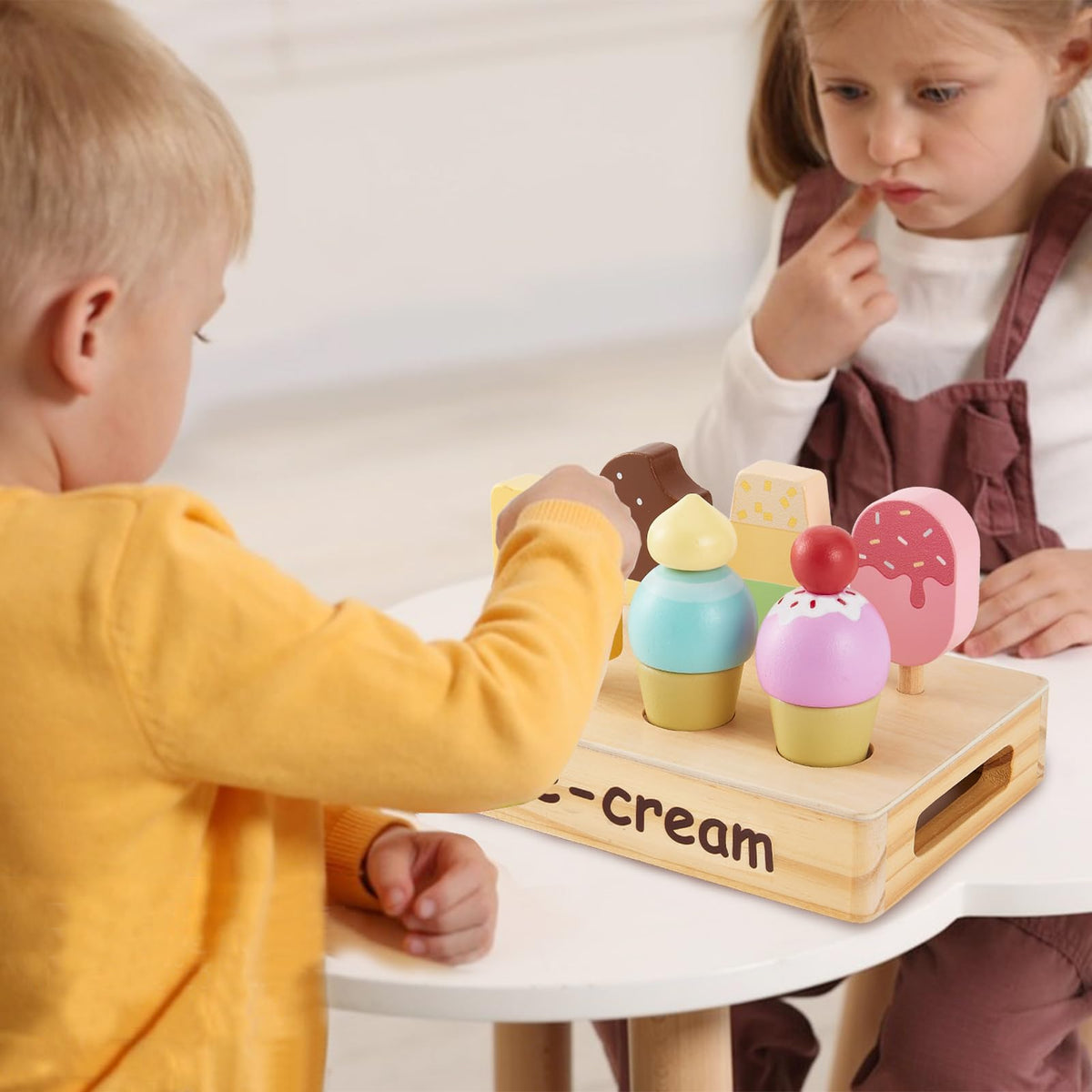 HERSITY Wooden Ice Cream Stand for Kids | Pretend Play Toy