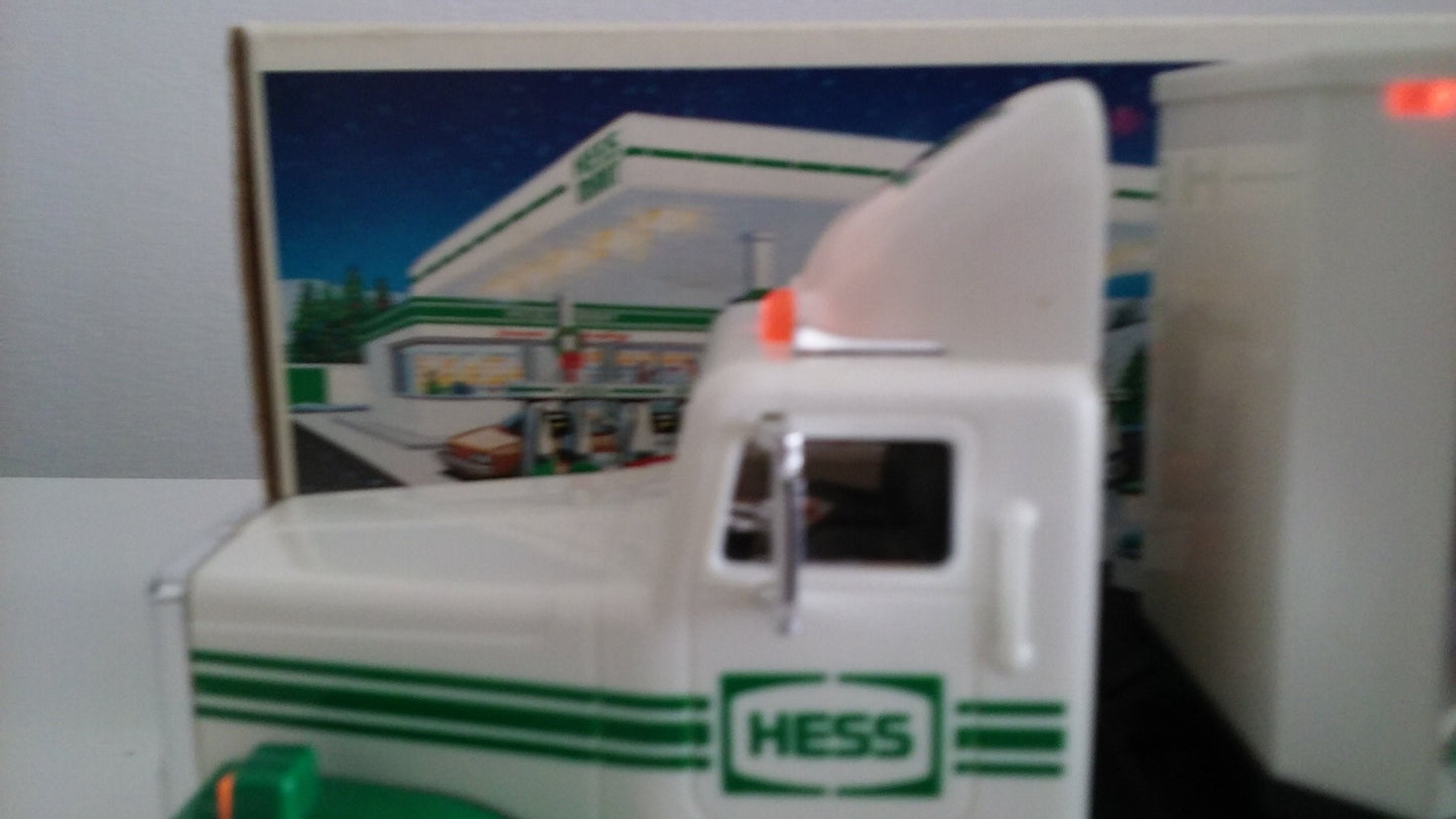 Hess Truck: 18 Wheeler & Racer (1992) – Classic Hess Toys & Games Holiday Gift