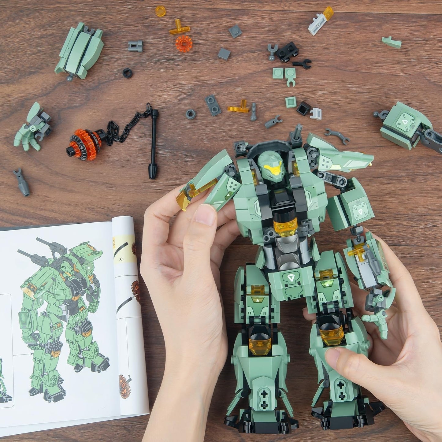 HIGH GODO Transforming Mech Robot Building Kit — 542 Pieces, 14+