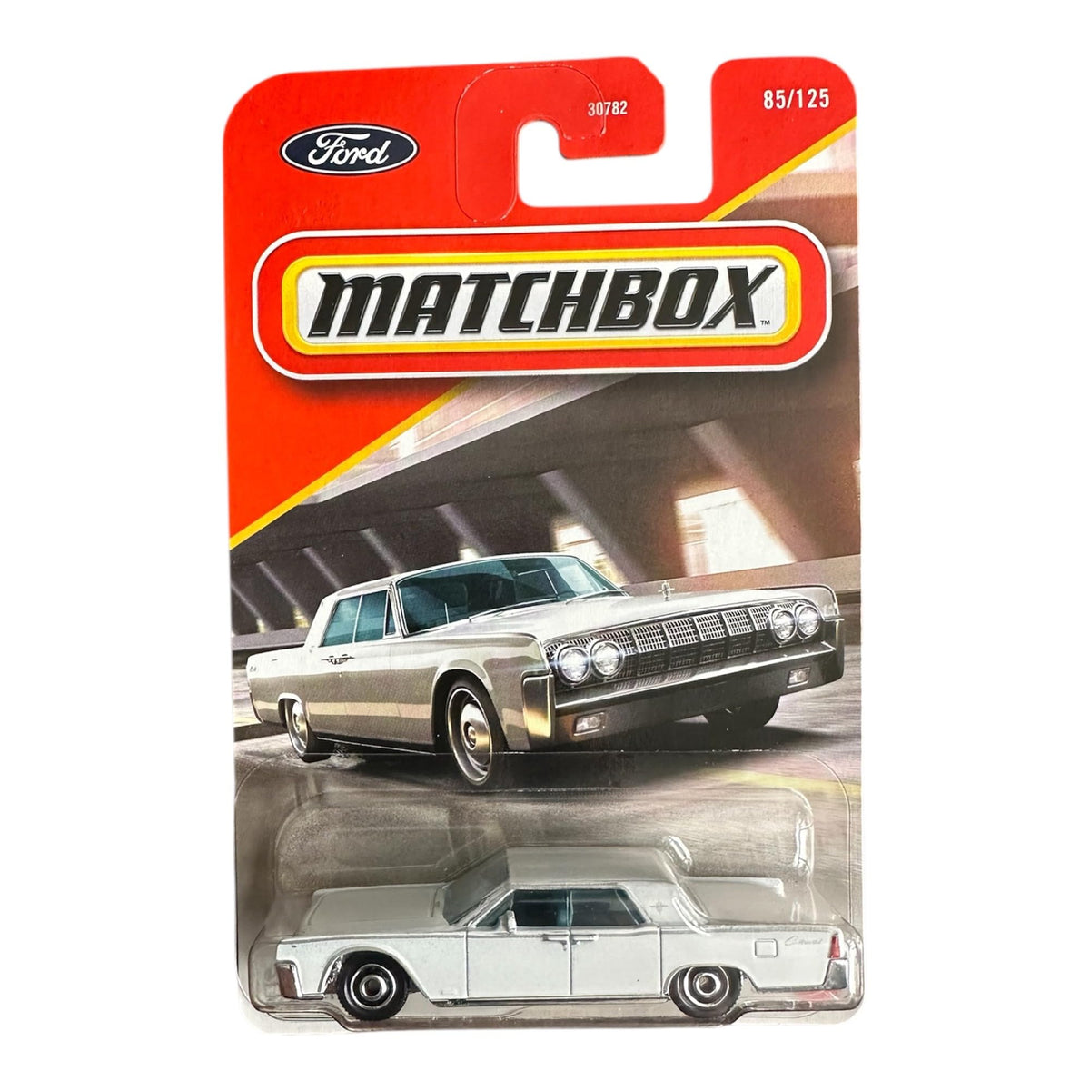 Hot Wheels Match Box 1964 Lincoln Continental – White Die-Cast Car for Ages 3+ | 85/125