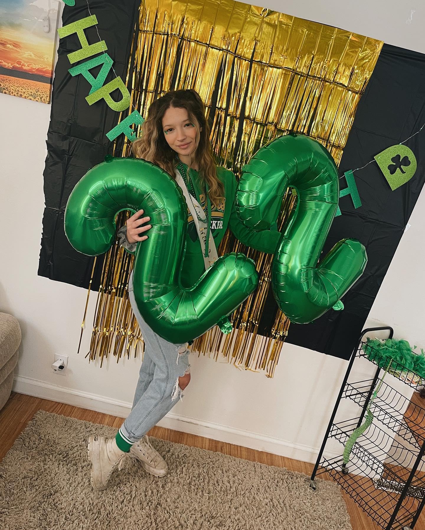 IWERP Green 6 Balloon – 40 Inch Number Balloon for Birthday & St. Patrick's Day Decorations