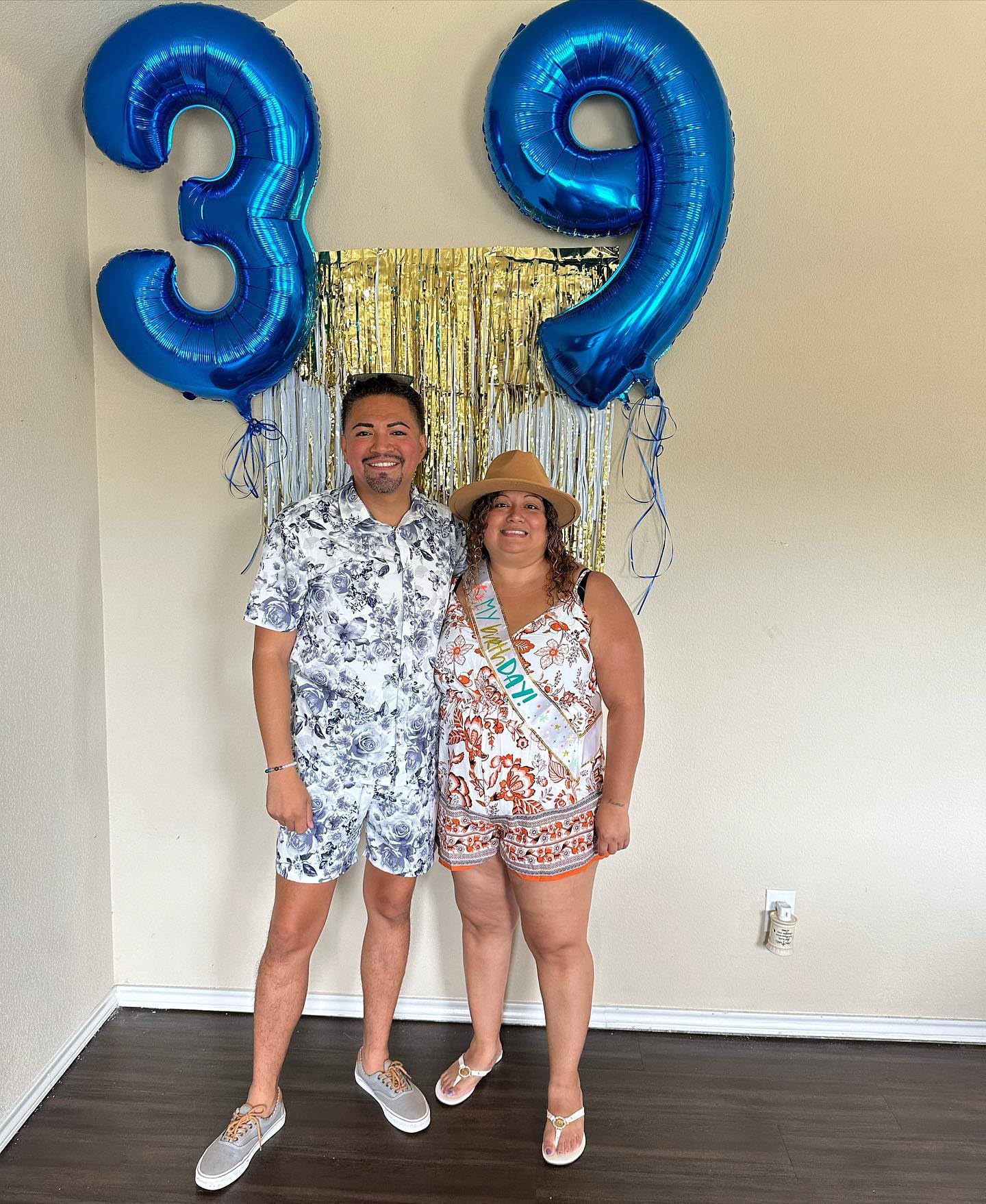 IWERP Navy Blue 9 Balloon – 40 Inch Number Balloon for Birthday Parties