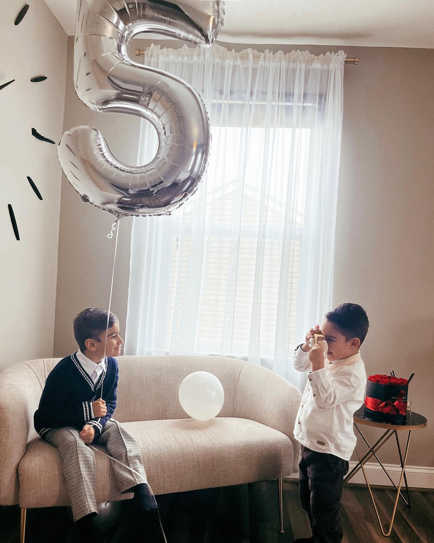 IWERP Silver Number 5 Balloon 40 Inch – 5th Birthday Decorations & Silver Party Supplies
