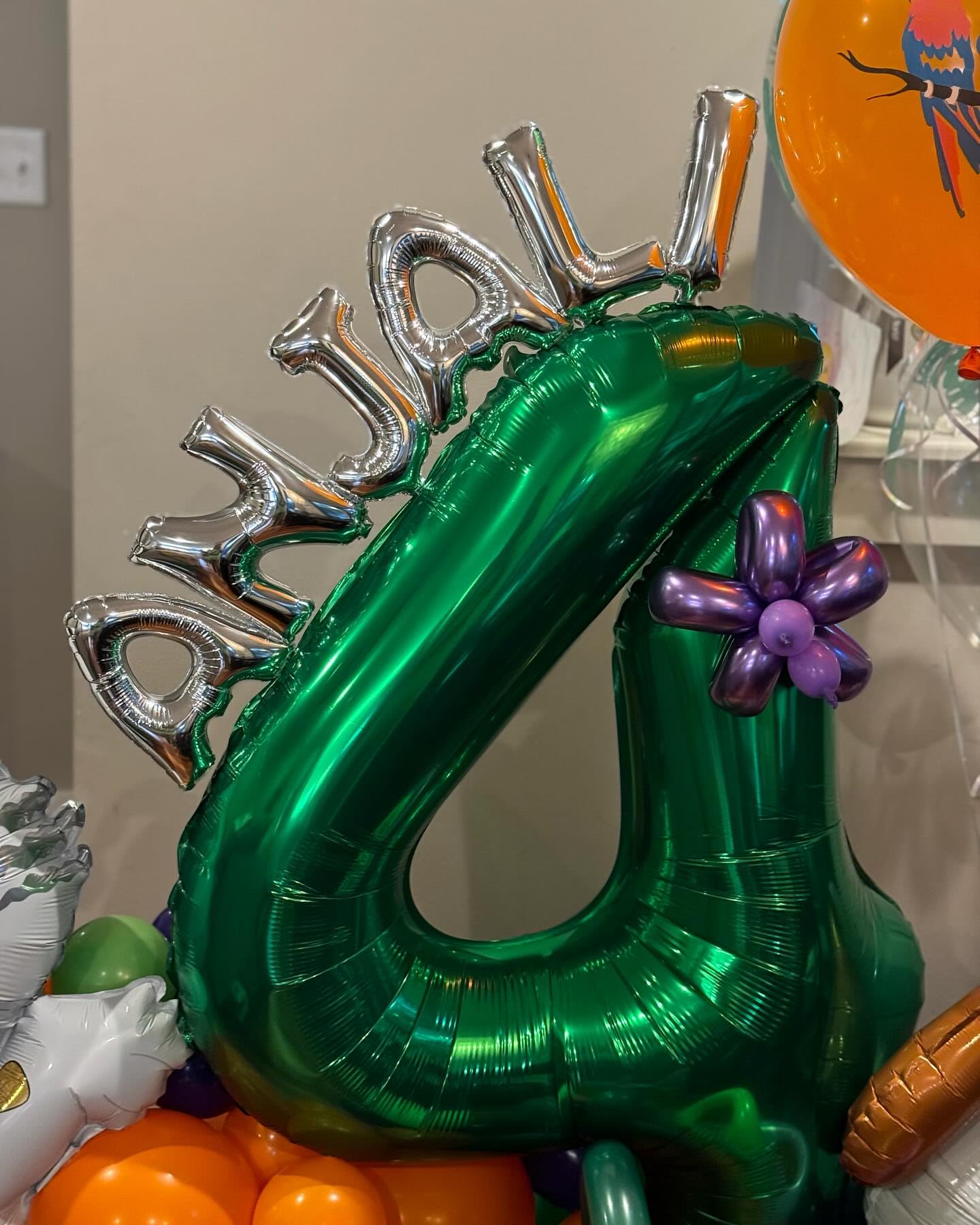 IWERP Green Number 14 Balloon, 40 Inch — 14th Birthday Decorations & St Patrick Day Theme
