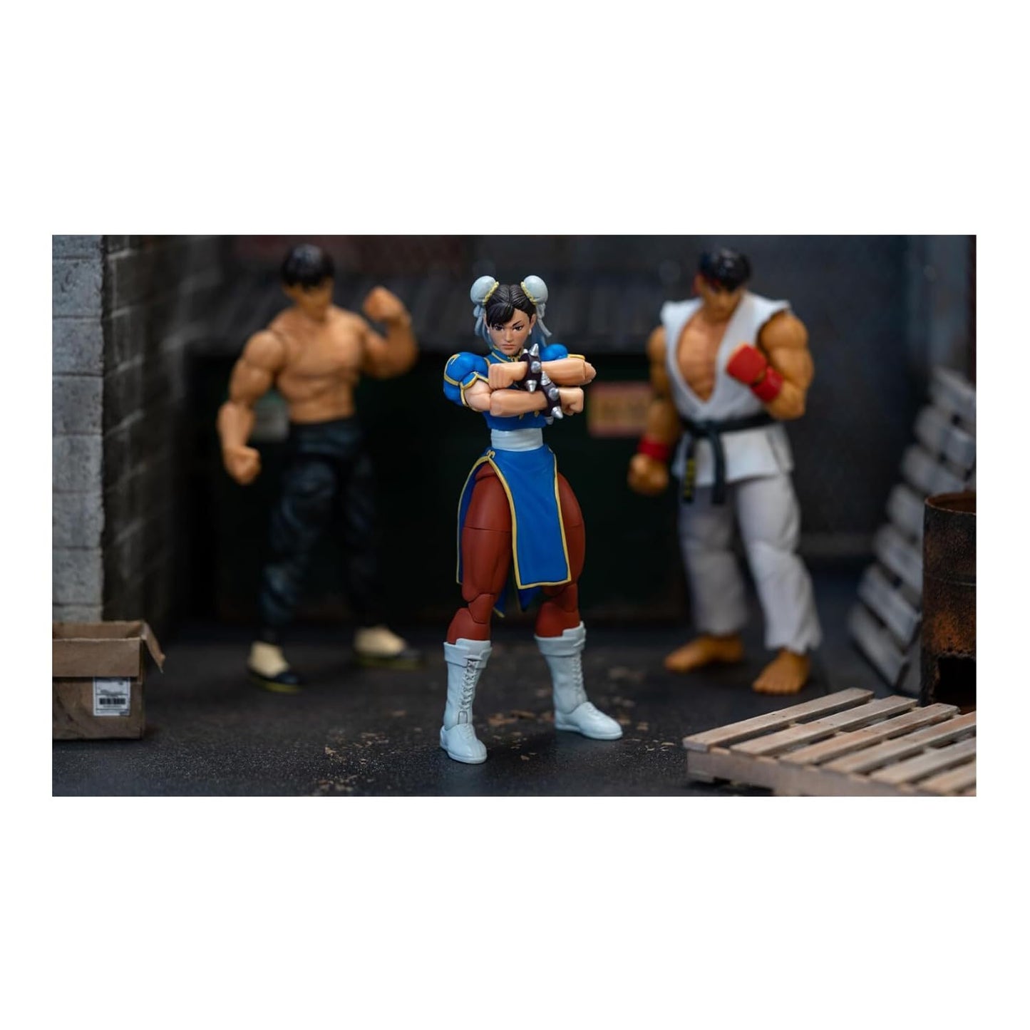 Jada Street Fighter II Chun-Li 6-inch Action Figure - Official Capcom Licensed Collectible