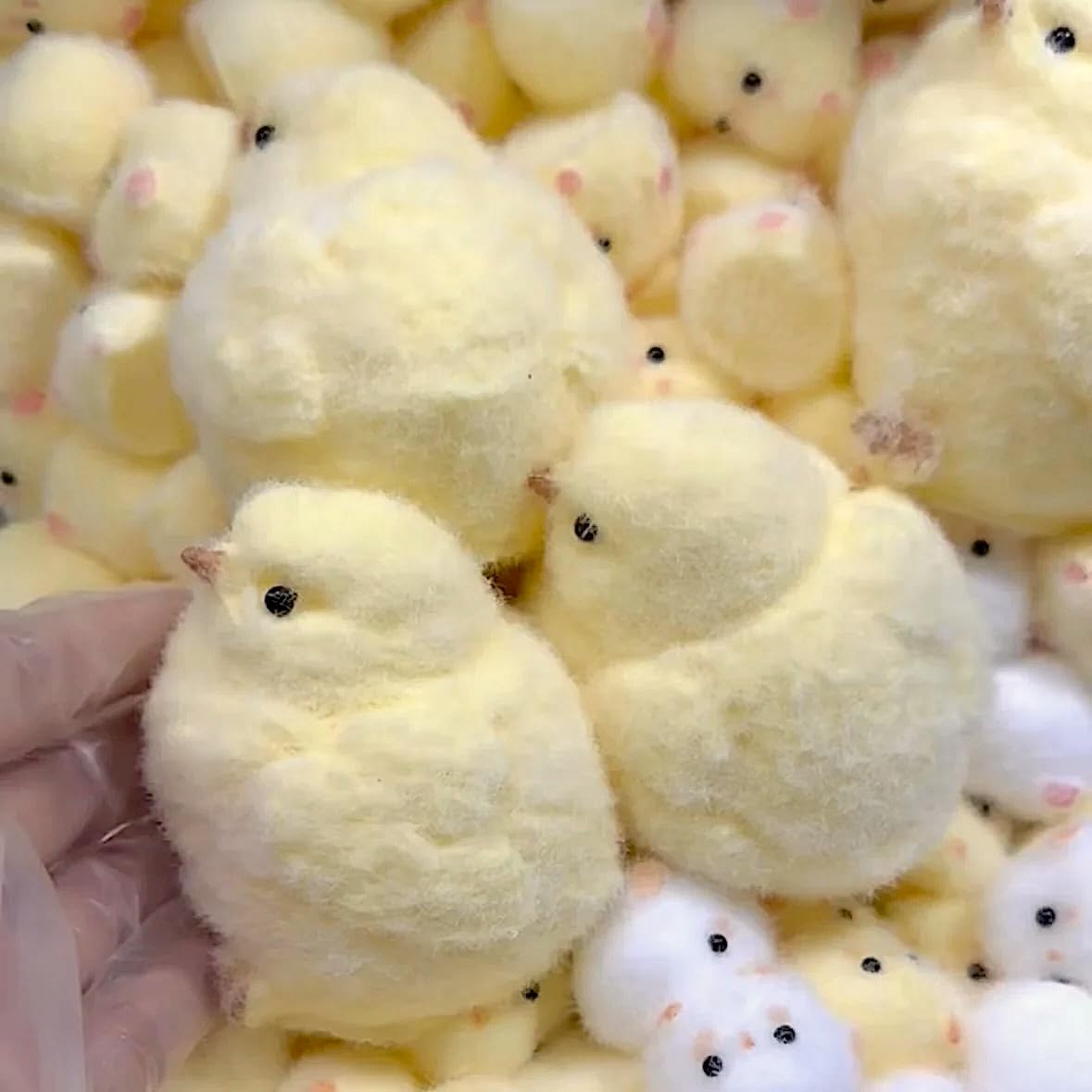 JIACAI Handmade Chick Squishy Toy — Ultra-Soft Fidget Stress Reliever