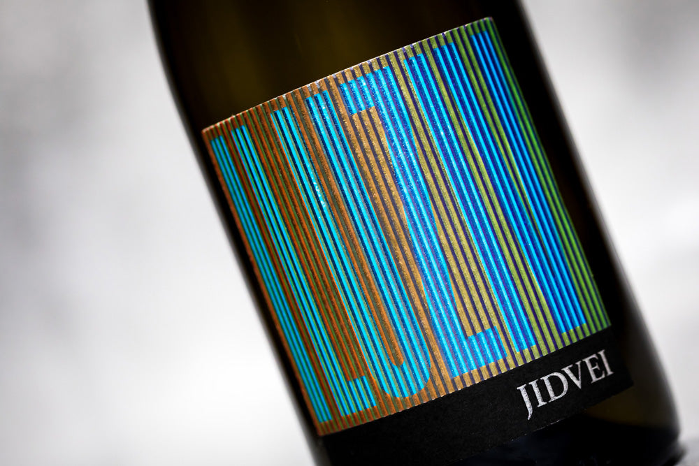 Jidvei Iluziv Sauvignon Blanc, Italian Riesling, Muscat Ottonel White Wine
