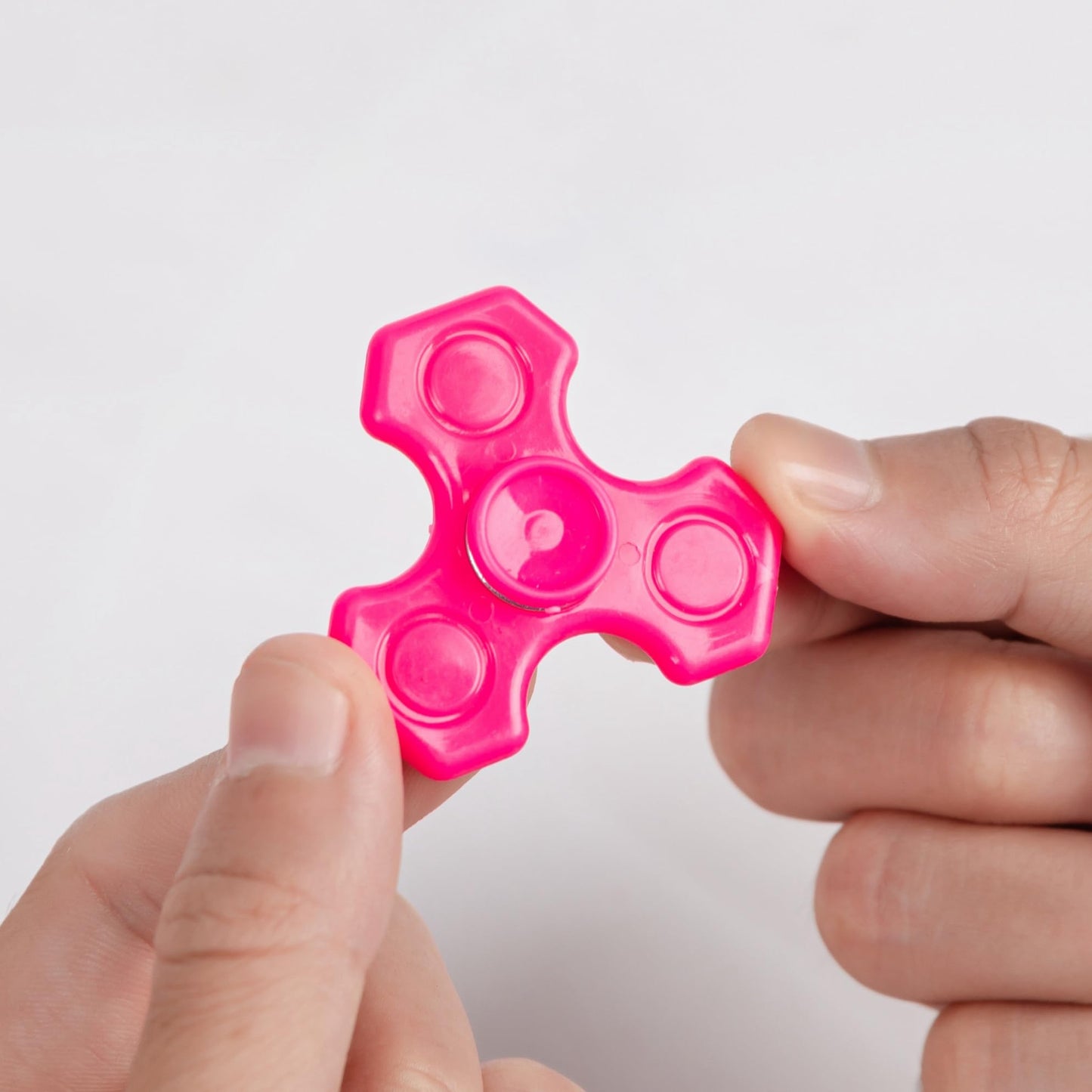 JIQILIHAI 24 Pcs Mini Fidget Spinners Bulk – Colorful Party Favors & Classroom Prizes