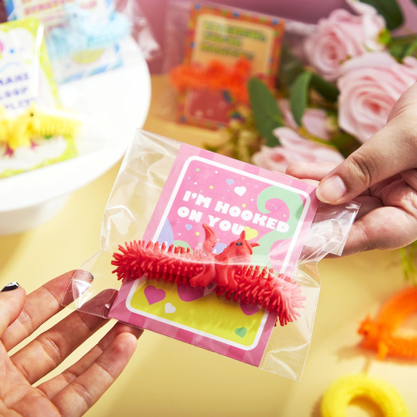 JOYIN 30 Pcs Valentine's Gift Cards & Stretchy String Toys Set | Unicorn Noodle Toys