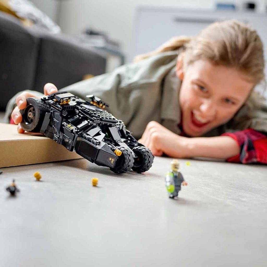 LEGO Batman Batmobile Tumbler: Scarecrow Showdown 76239 – Building Kit with Batman & Scarecrow