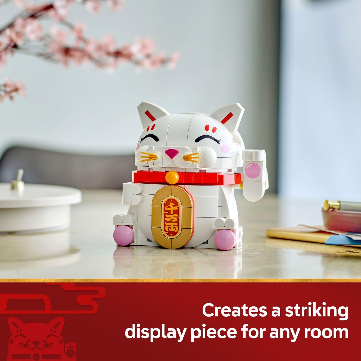 LEGO Lucky Cat 40813 – Waving Paw Figurine for Spring Festival & Chinese New Year
