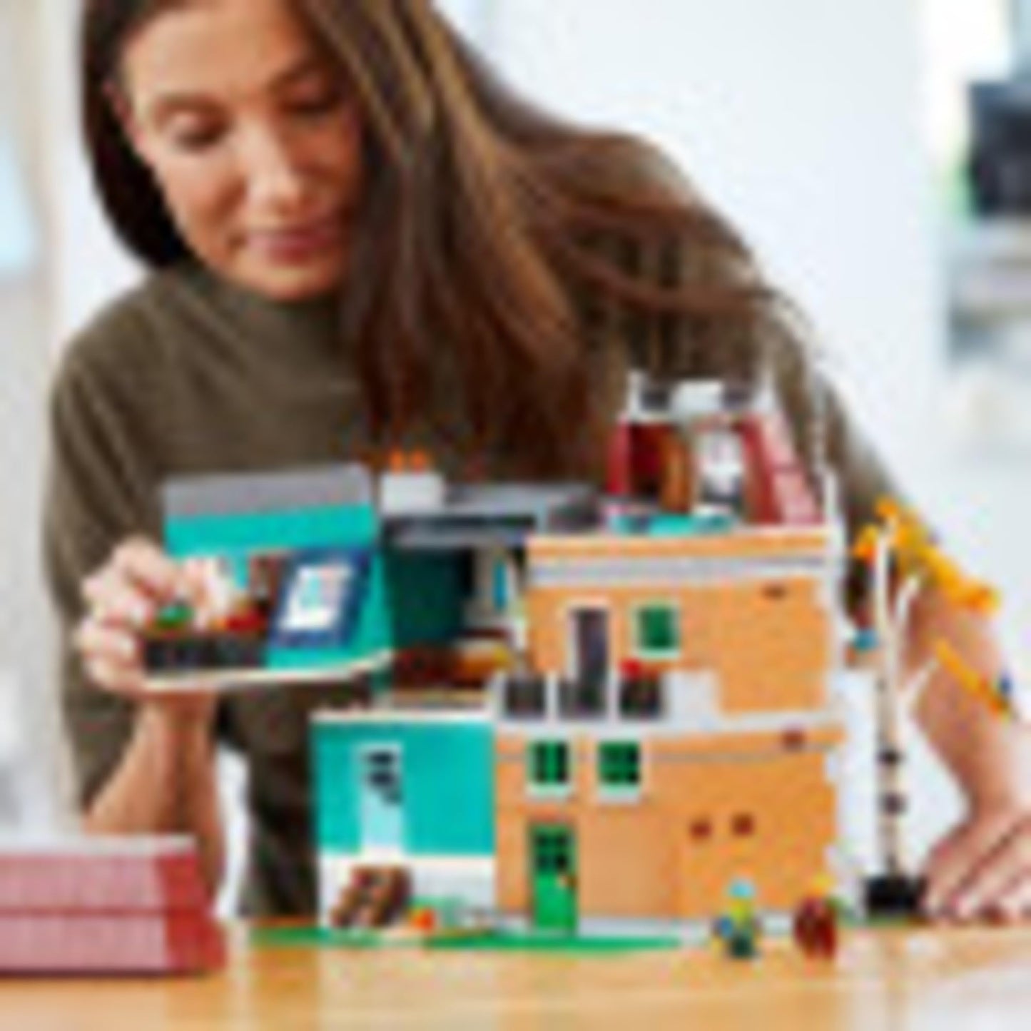 LEGO Creator Expert Bookshop 10270 Modular Building | 2,504-Piece Collectors Set for Adults & Teens