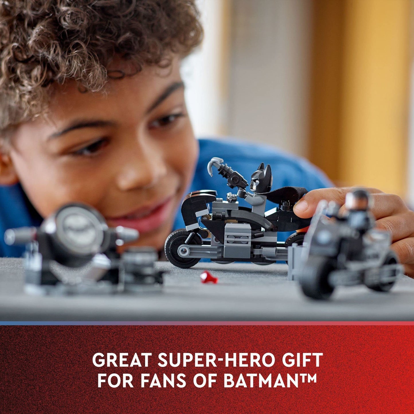 LEGO DC Batman: Batman & Selina Kyle Motorcycle Pursuit 76179 | 149 Pieces for Kids Aged 6+