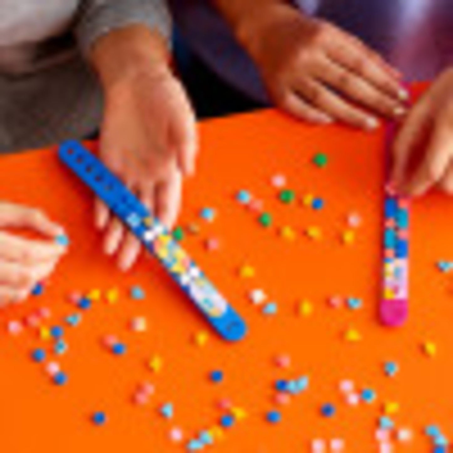 LEGO DOTS Extra DOTS Series 2 (41916) – 109-Piece Craft Tile Set for DIY Jewelry & Room Decor