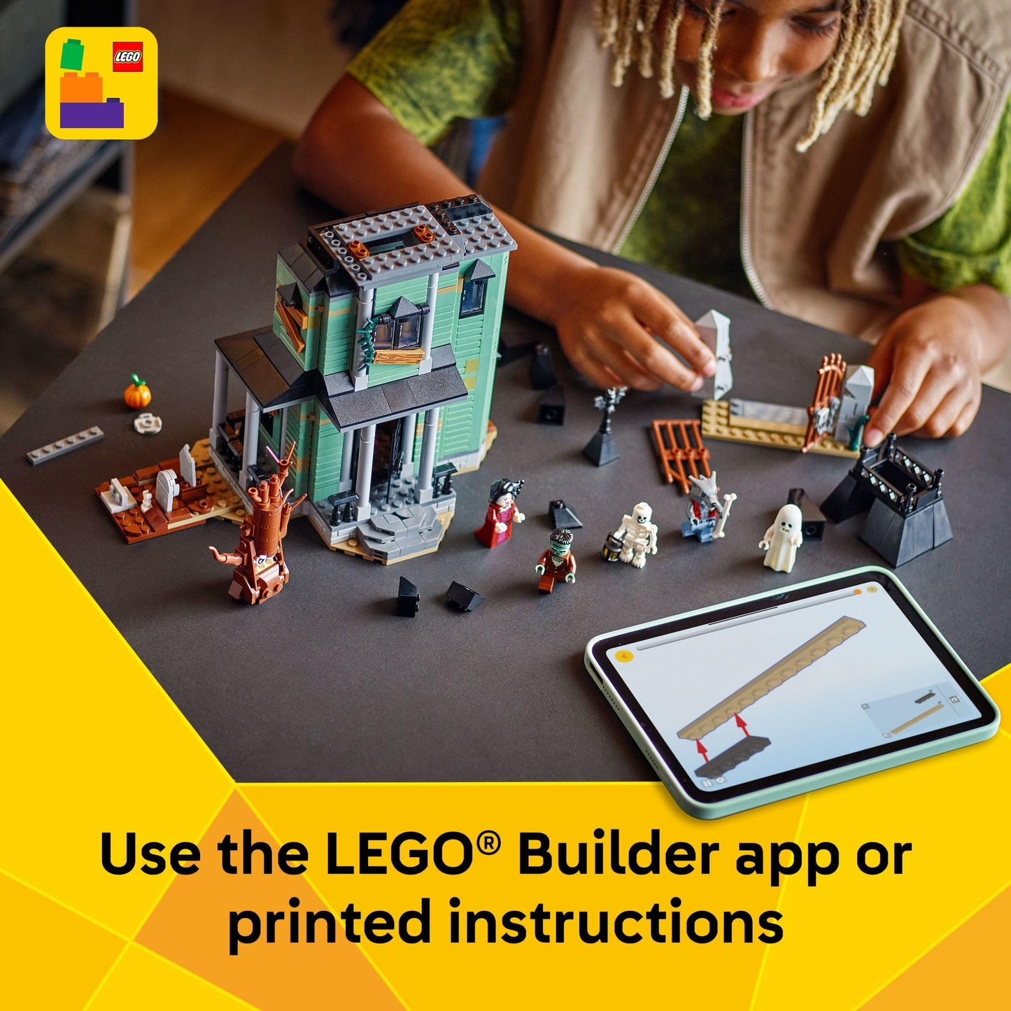 LEGO Creator 3-in-1 Haunted Mansion (31167) | 736-Piece Building Toy for Kids 9+