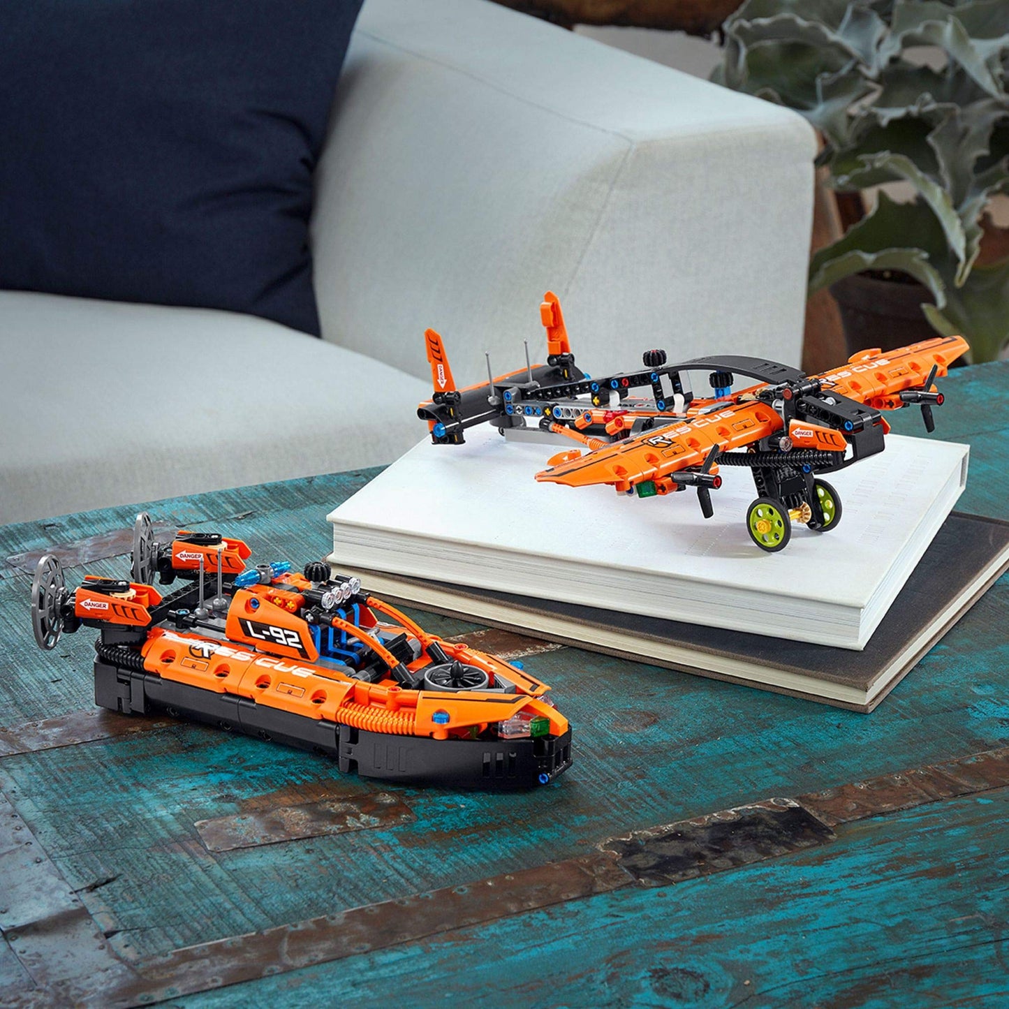 LEGO Technic Rescue Hovercraft 42120 – 457 Pieces, 2-in-1 Aircraft, Ages 8+