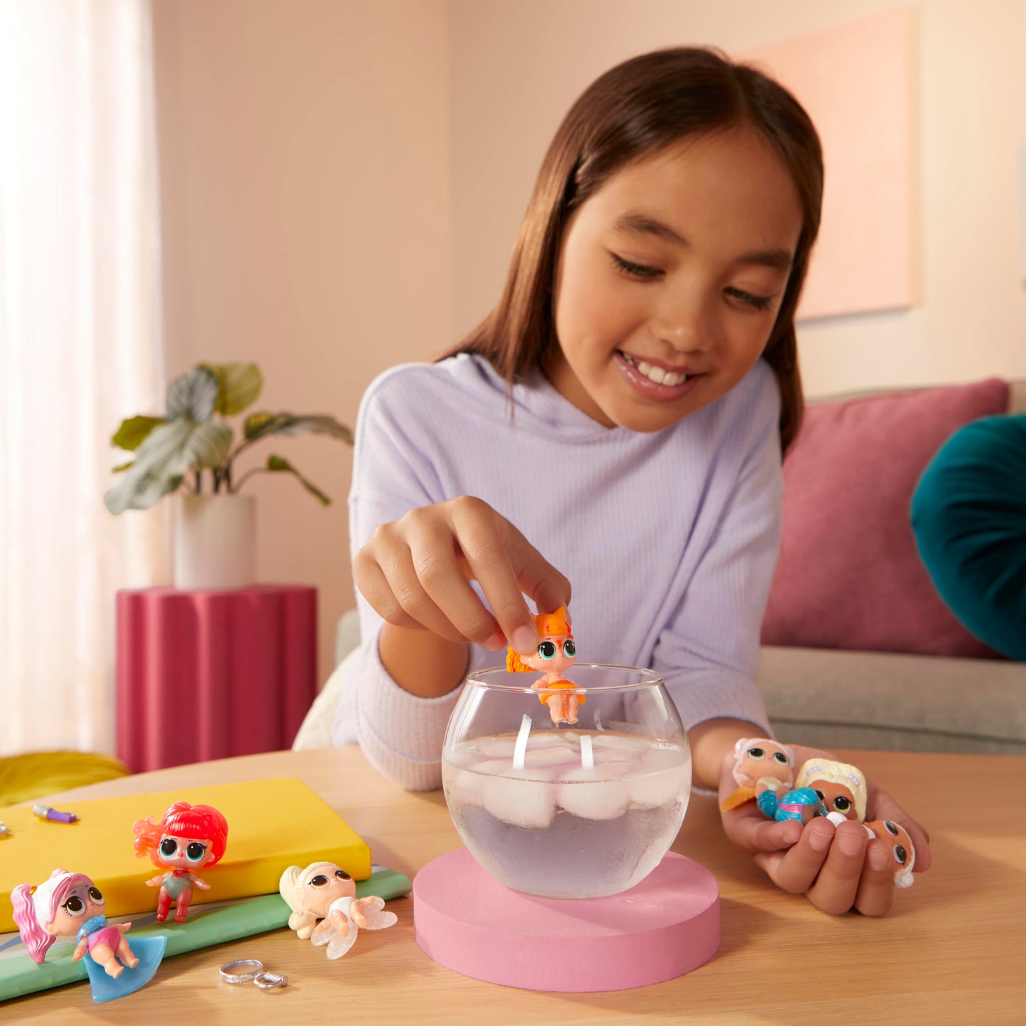 LOL Surprise! Eye Spy Series Baby Sisters Dolls - Interactive Unboxing & Color Change