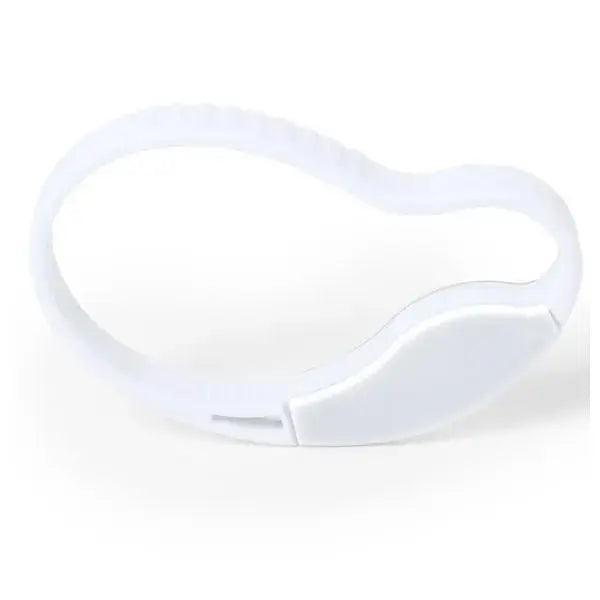 Magnetic Opener Magnetised Surface to Improve Attachment