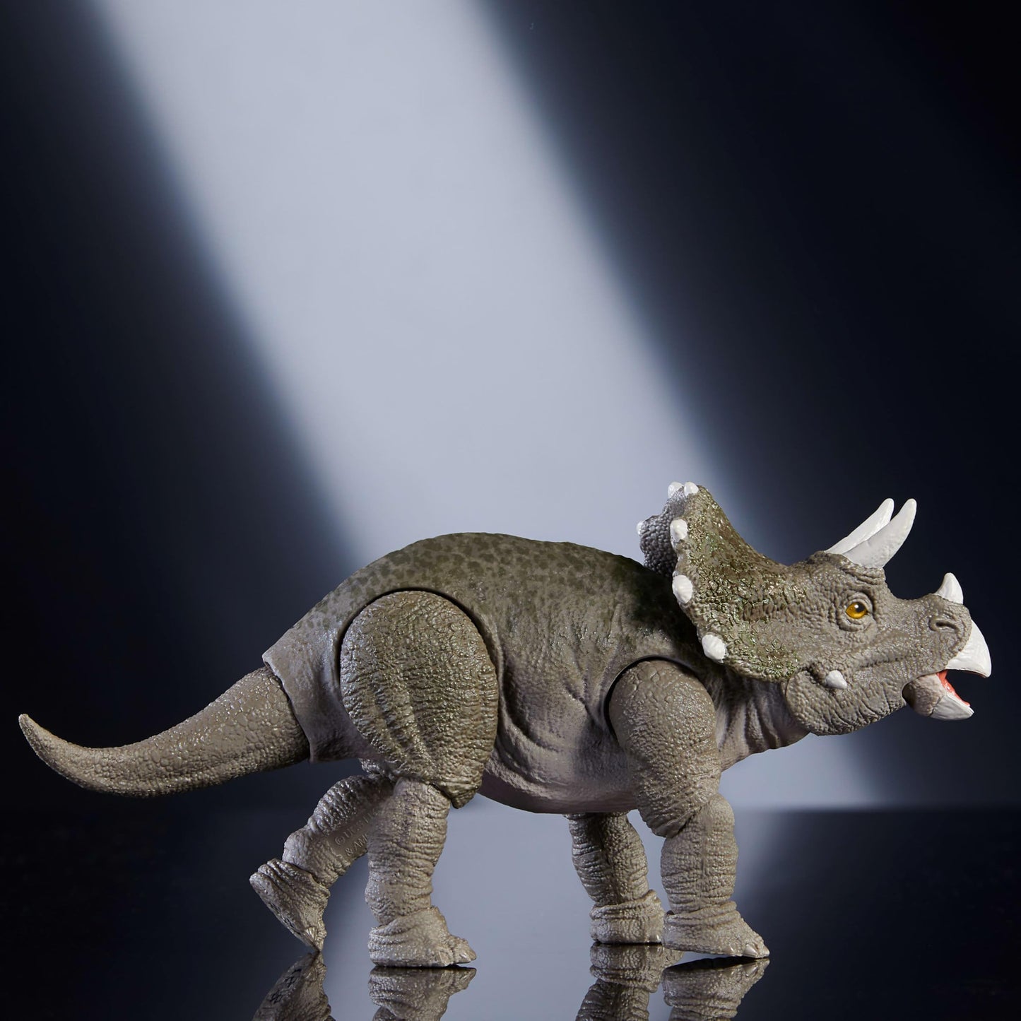 Mattel Jurassic World Hammond Collection Juvenile Triceratops – 14‑Point Articulation, Glass Eyes