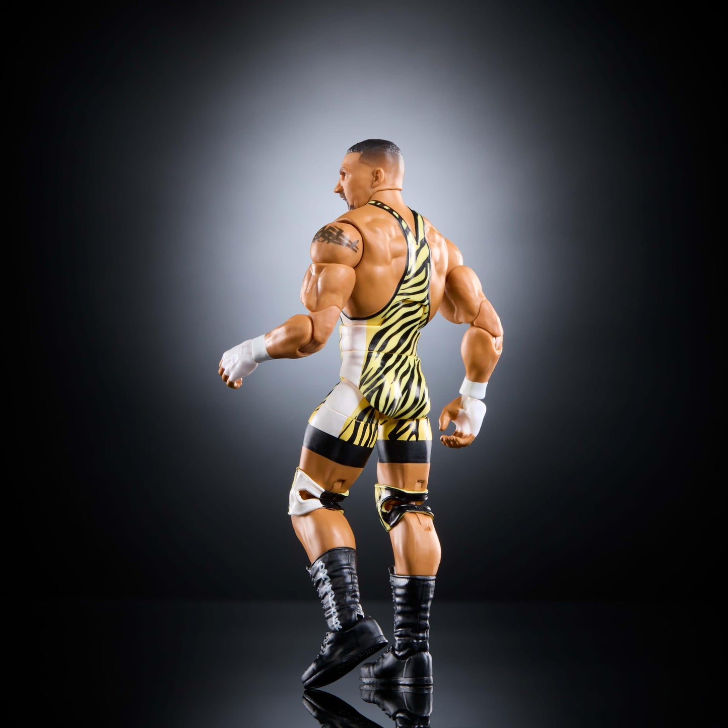 Mattel WWE Elite Bron Breaker 6-Inch Figure – 25 Points of Articulation & Swappable Hands