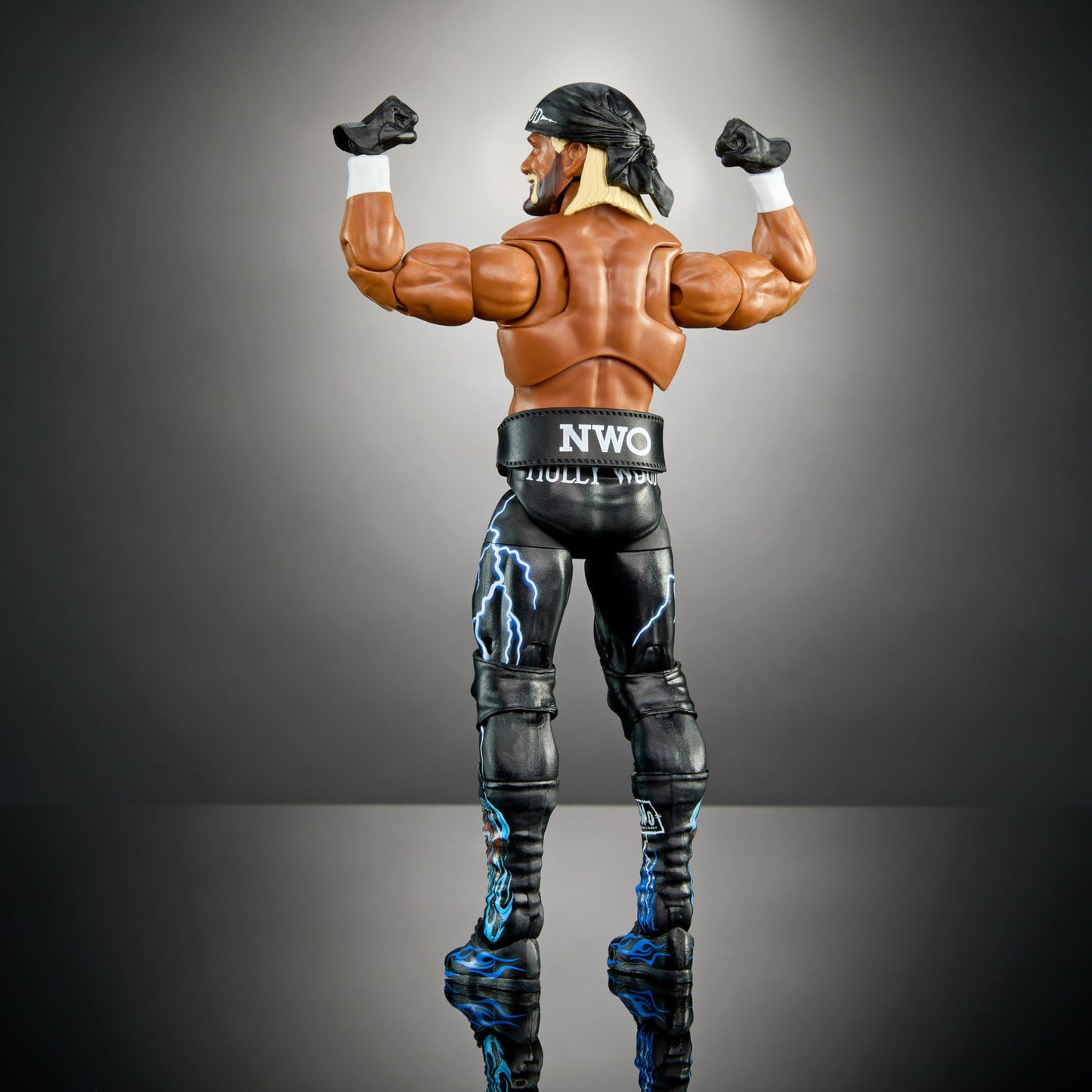 Mattel WWE Ultimate Edition Hulk Hogan 6-Inch Figure | 30+ Articulation & Entrance Gear